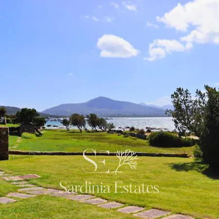 Apartment 30m From The - Panoramic Duplex Porto Rotondo