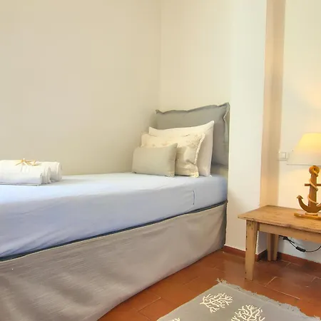 20 Passi Dalla - Panoramic Duplex Apartment Porto Rotondo