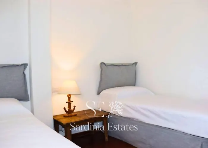 20 Passi Dalla - Panoramic Duplex * Porto Rotondo