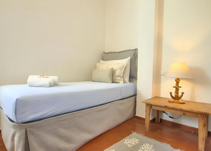 20 Passi Dalla - Panoramic Duplex Apartment Porto Rotondo