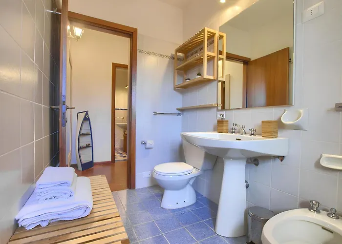 20 Passi Dalla - Panoramic Duplex Apartment Porto Rotondo