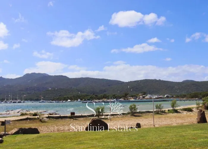 20 Passi Dalla - Panoramic Duplex * Porto Rotondo